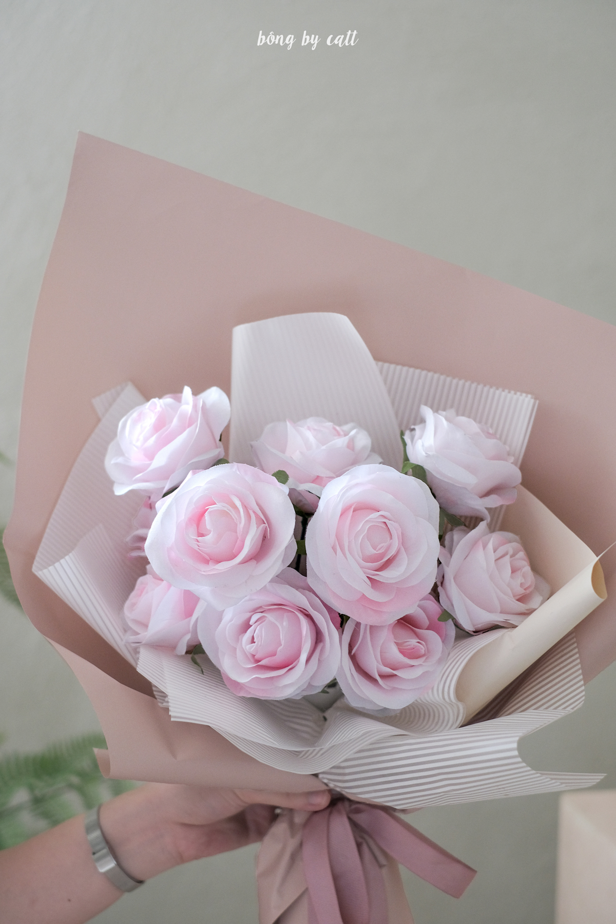 Bouquet - Yomi M