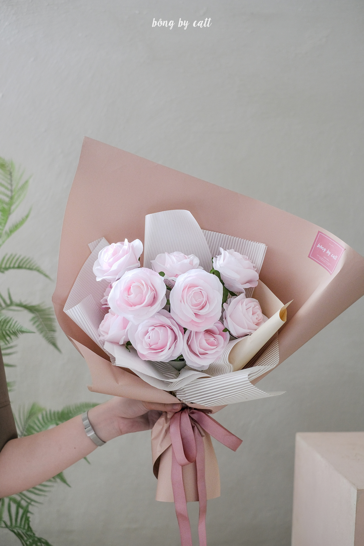 Bouquet - Yomi M