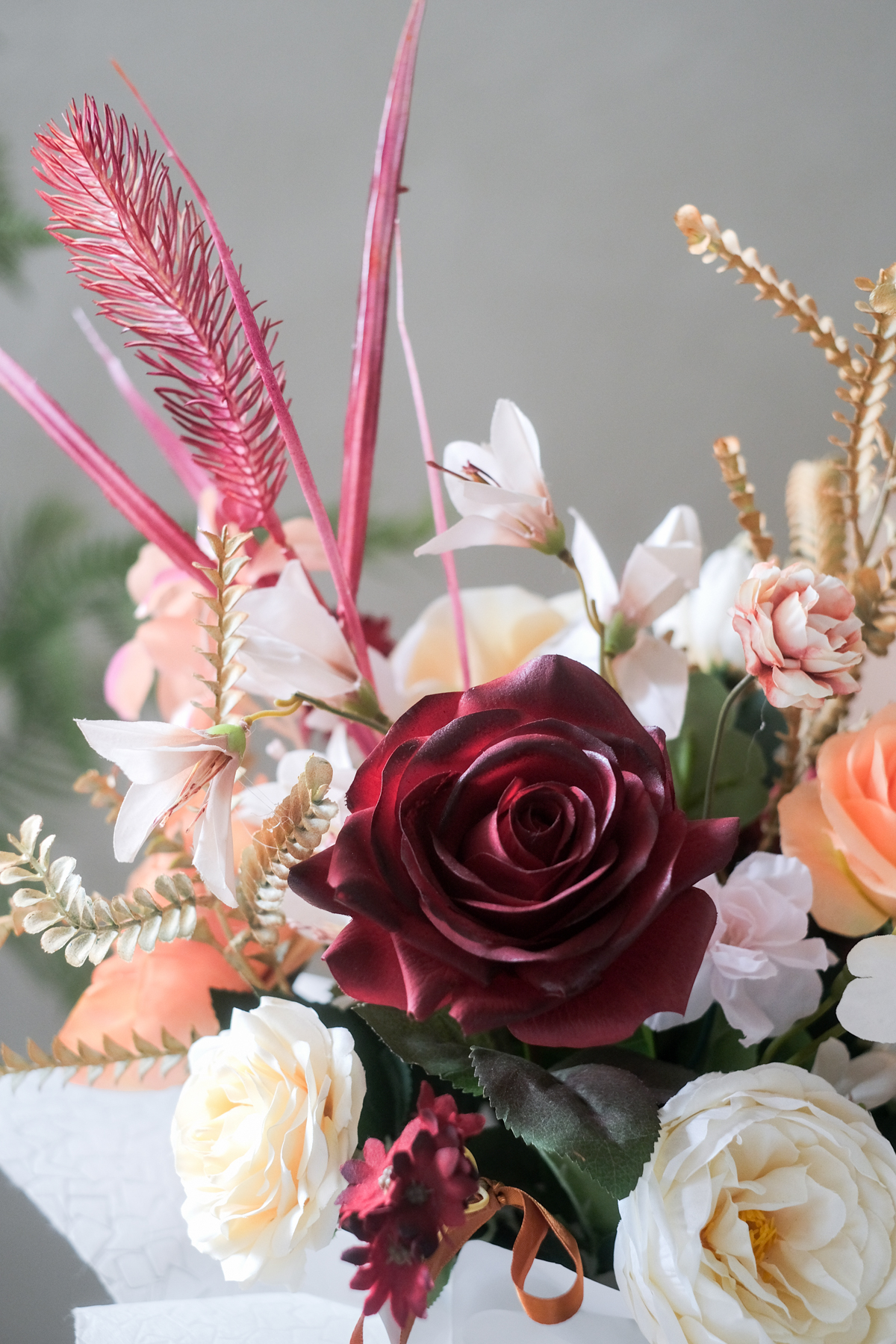 Freestanding Bouquet Round - Velvet