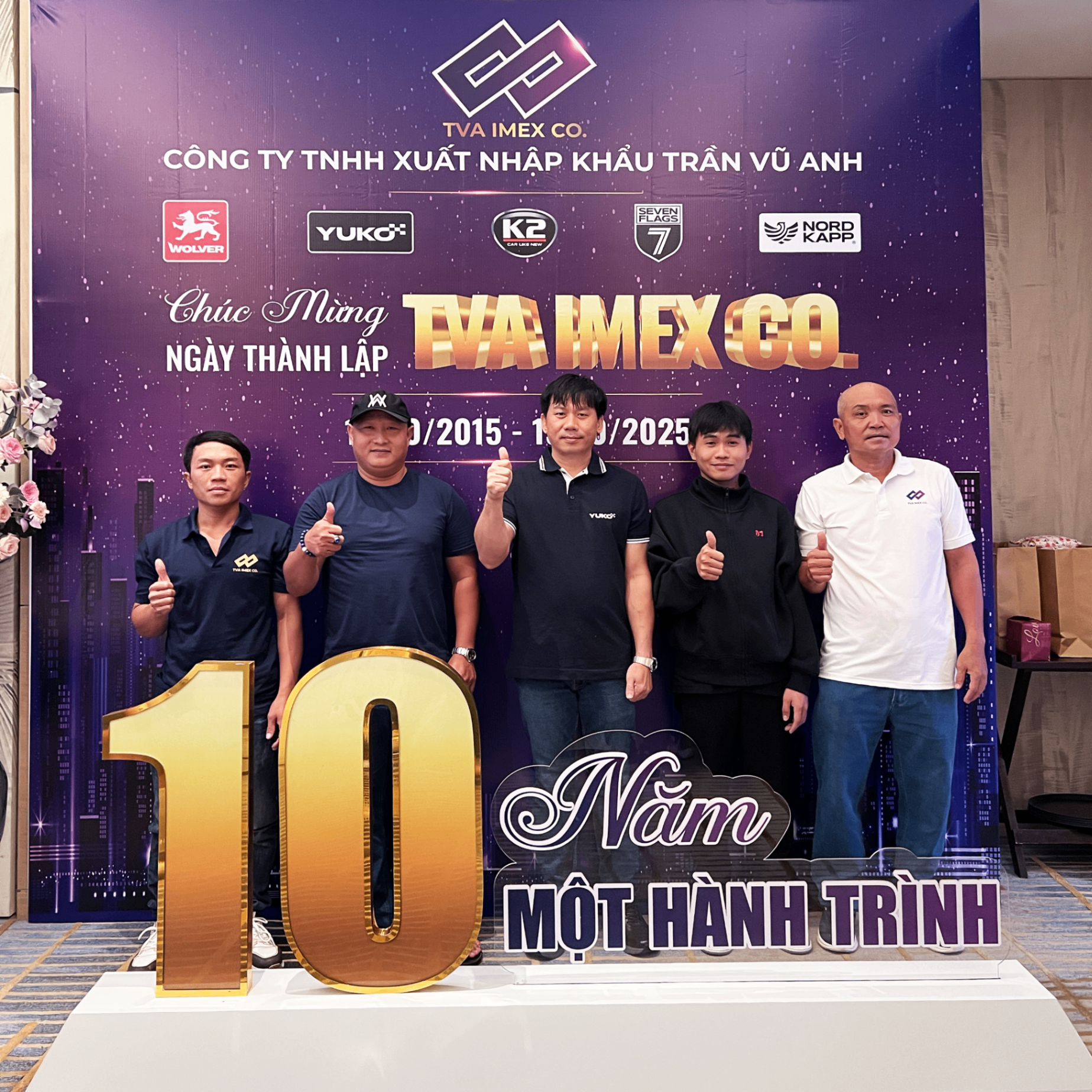 KY-NIEM-10-NAM-THANH-LAP-CONG-TY-TNHH-XNK-TRAN-VU-ANH_blob-1.png