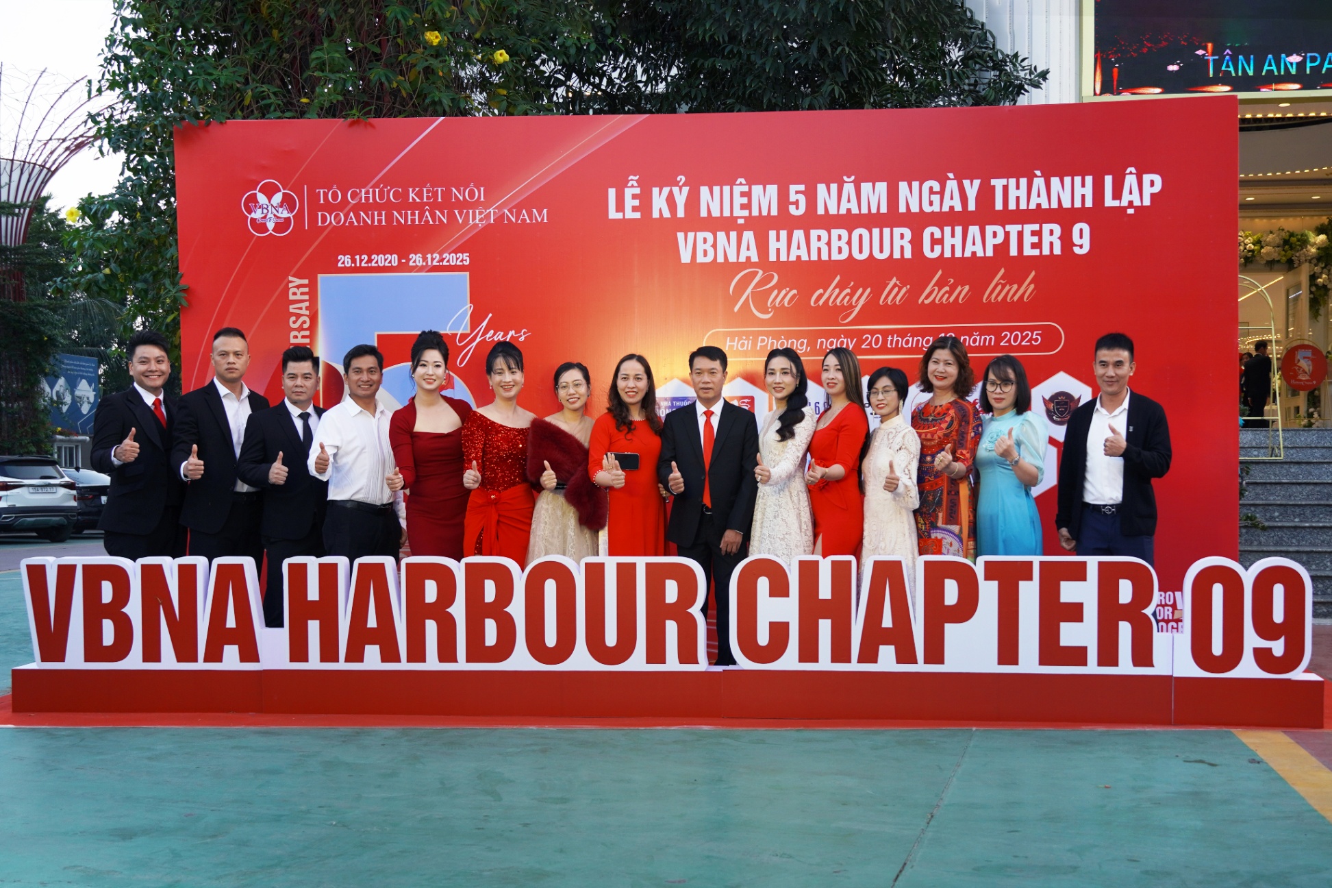 WOLVER-CO-MAT-TAI-SU-KIEN-VBNA-CHUC-MUNG-SINH-NHAT-CHAPTER-9-1.jpg
