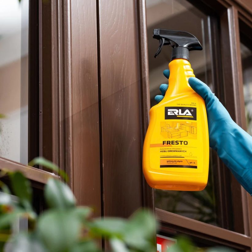 ERLA FRESTO 750ML - CHẤT TẨY RỬA CHUYÊN DỤNG CHO CÁC BỀ MẶT GỖ VÀ GIỐNG GỖ