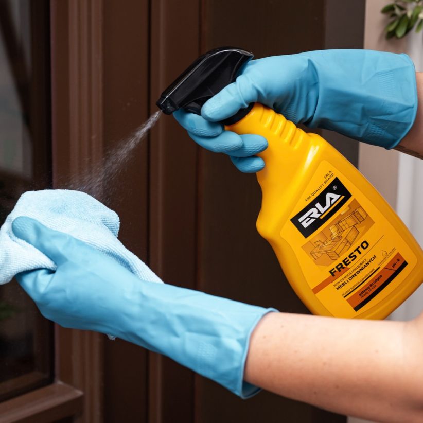 ERLA FRESTO 750ML - CHẤT TẨY RỬA CHUYÊN DỤNG CHO CÁC BỀ MẶT GỖ VÀ GIỐNG GỖ
