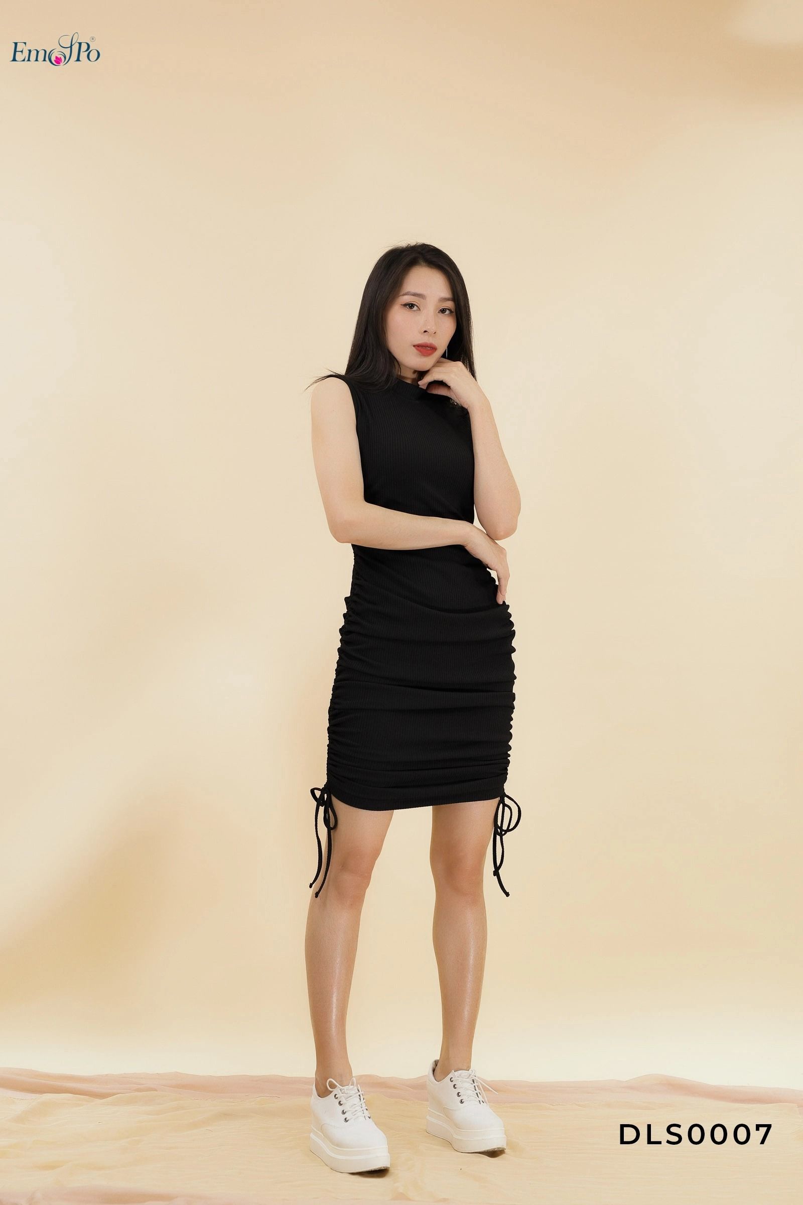Đầm Len Body Nữ Màu Trắng Đen Ghi Dài Tay Bồng Tiểu Thư Cổ Chữ V Váy Len  Hai Dây Dáng Ôm Sát Đi Tiệc Sành Điệu Loại Đẹp | Shopee Việt