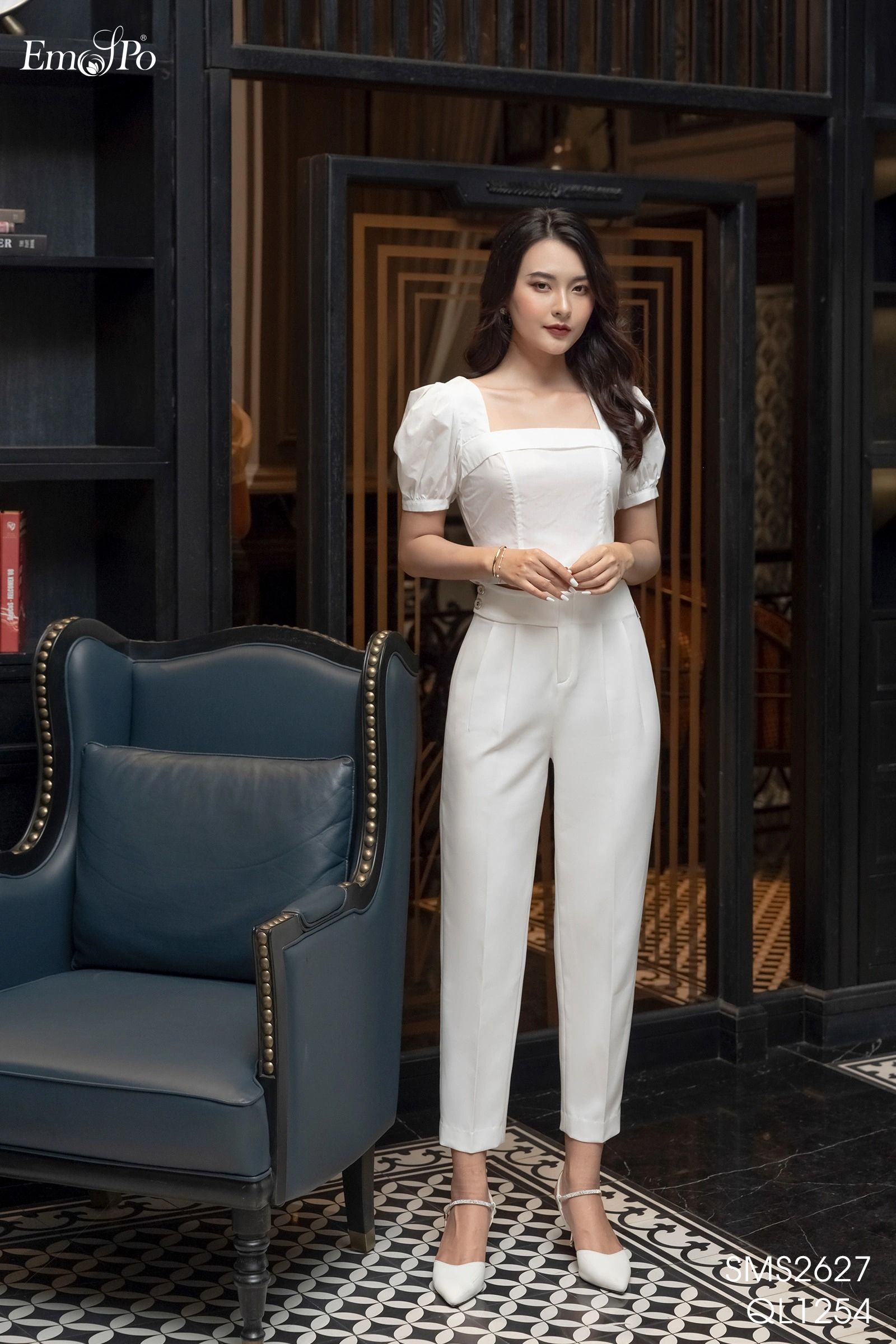 sơ mi cổ vuông (croptop), tay bồng - Be - L