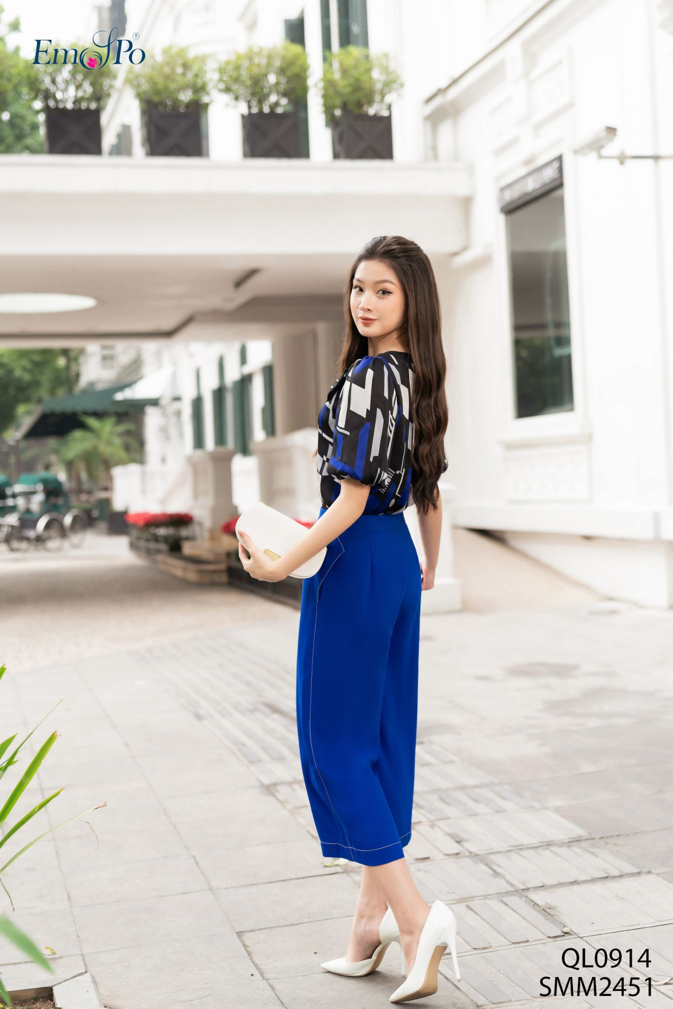 Quần culottes cúc rập, khóa moi, hai túi sườn