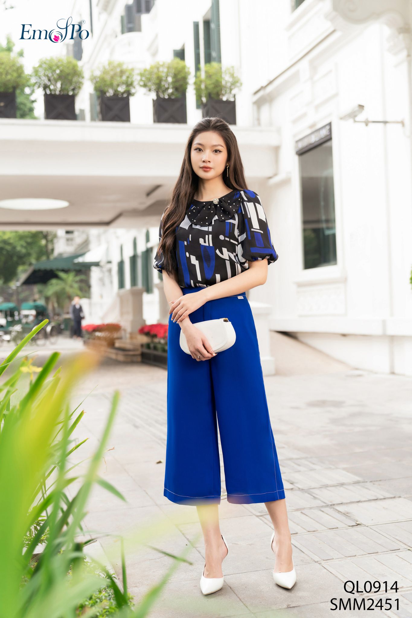 Quần culottes cúc rập, khóa moi, hai túi sườn