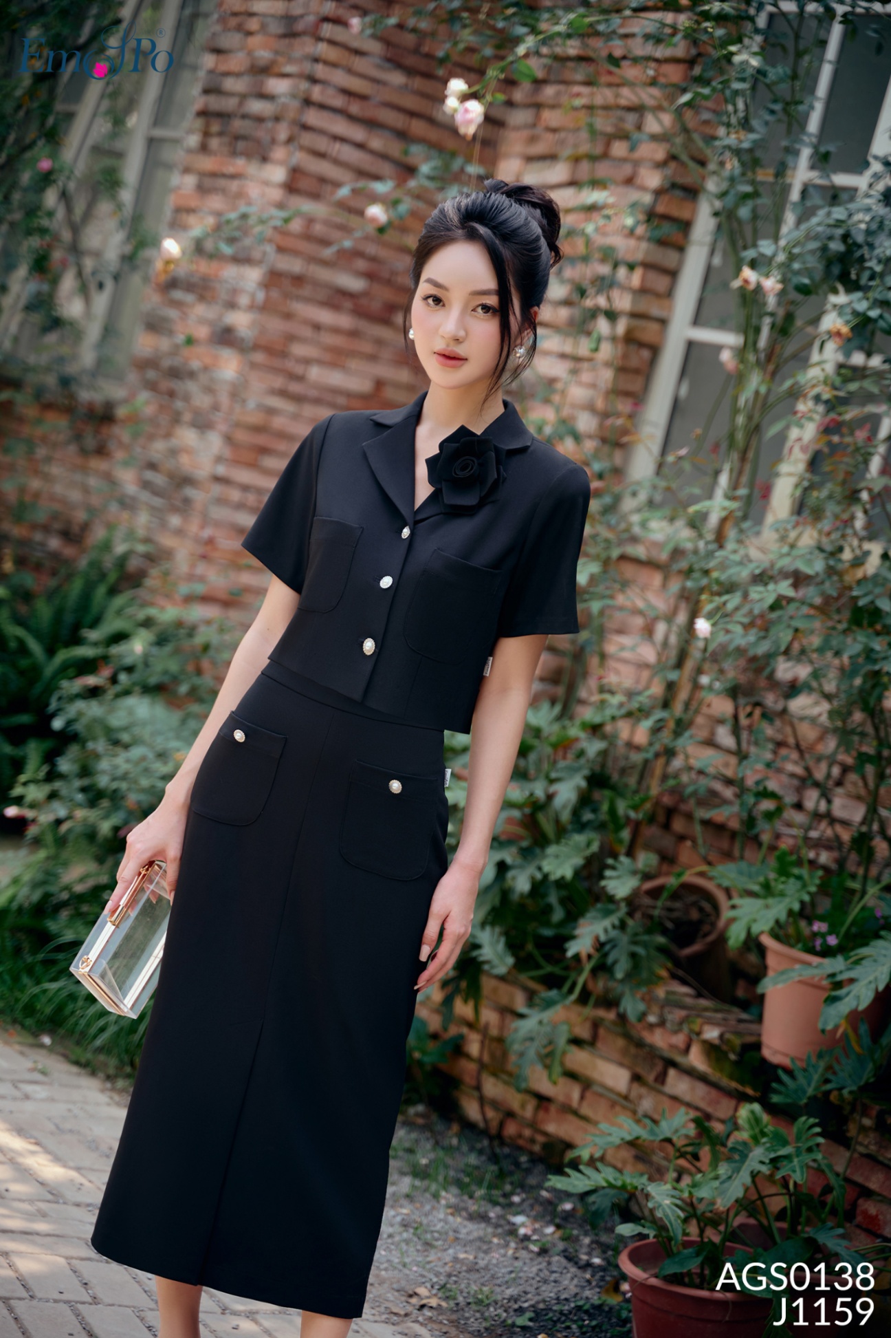 Sơ mi liền váy xẻ tà đen XL - Đầm, váy nữ | ThờiTrangNữ.vn