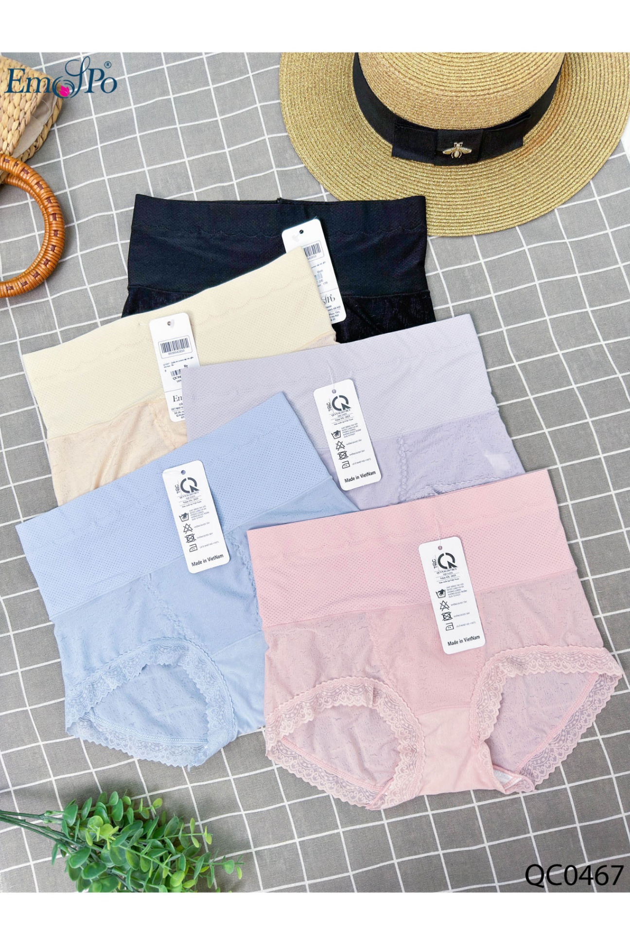 QC0467 - Quần lót cotton cạp cao, gấu ren hoa