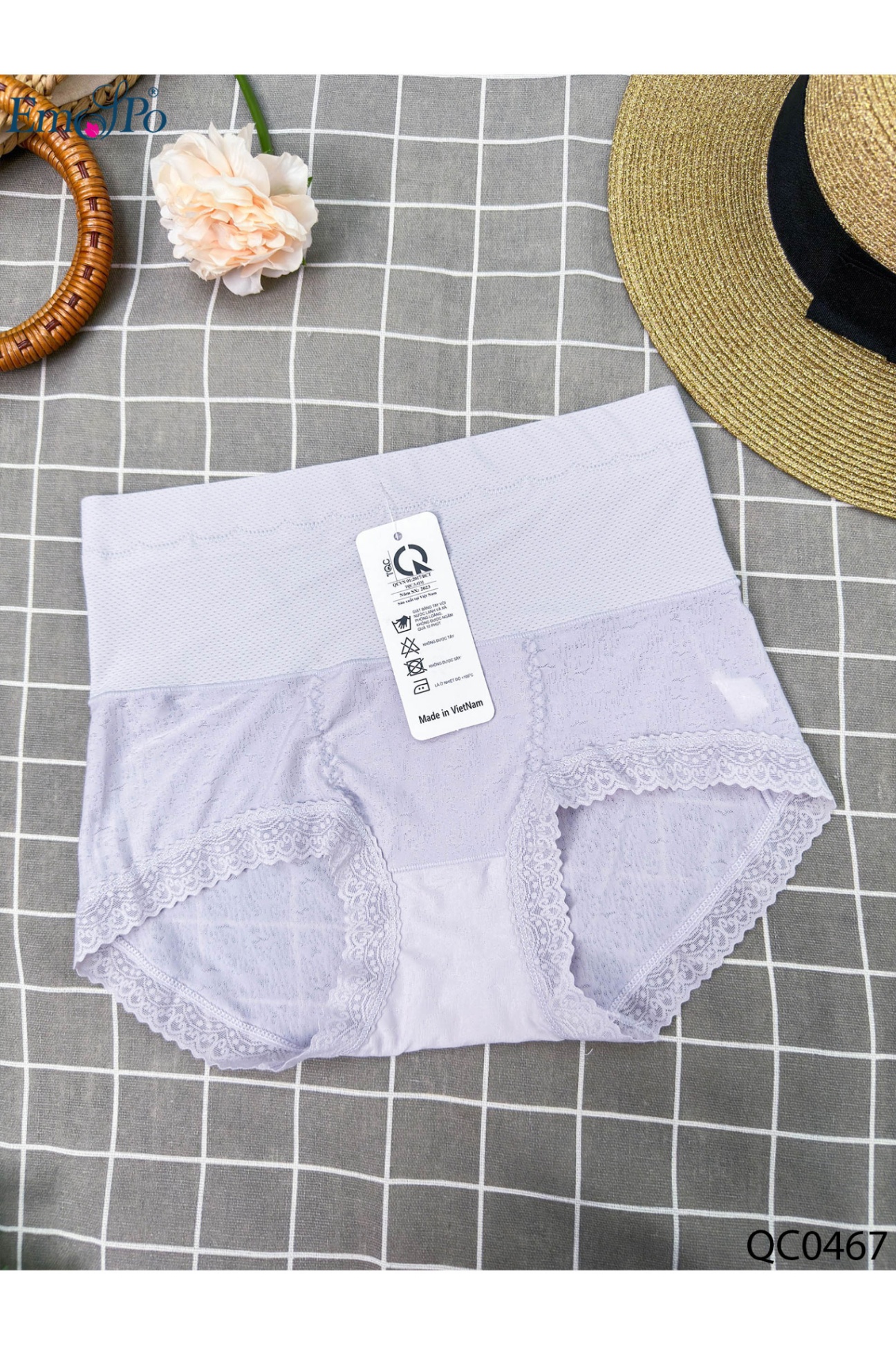 QC0467 - Quần lót cotton cạp cao, gấu ren hoa