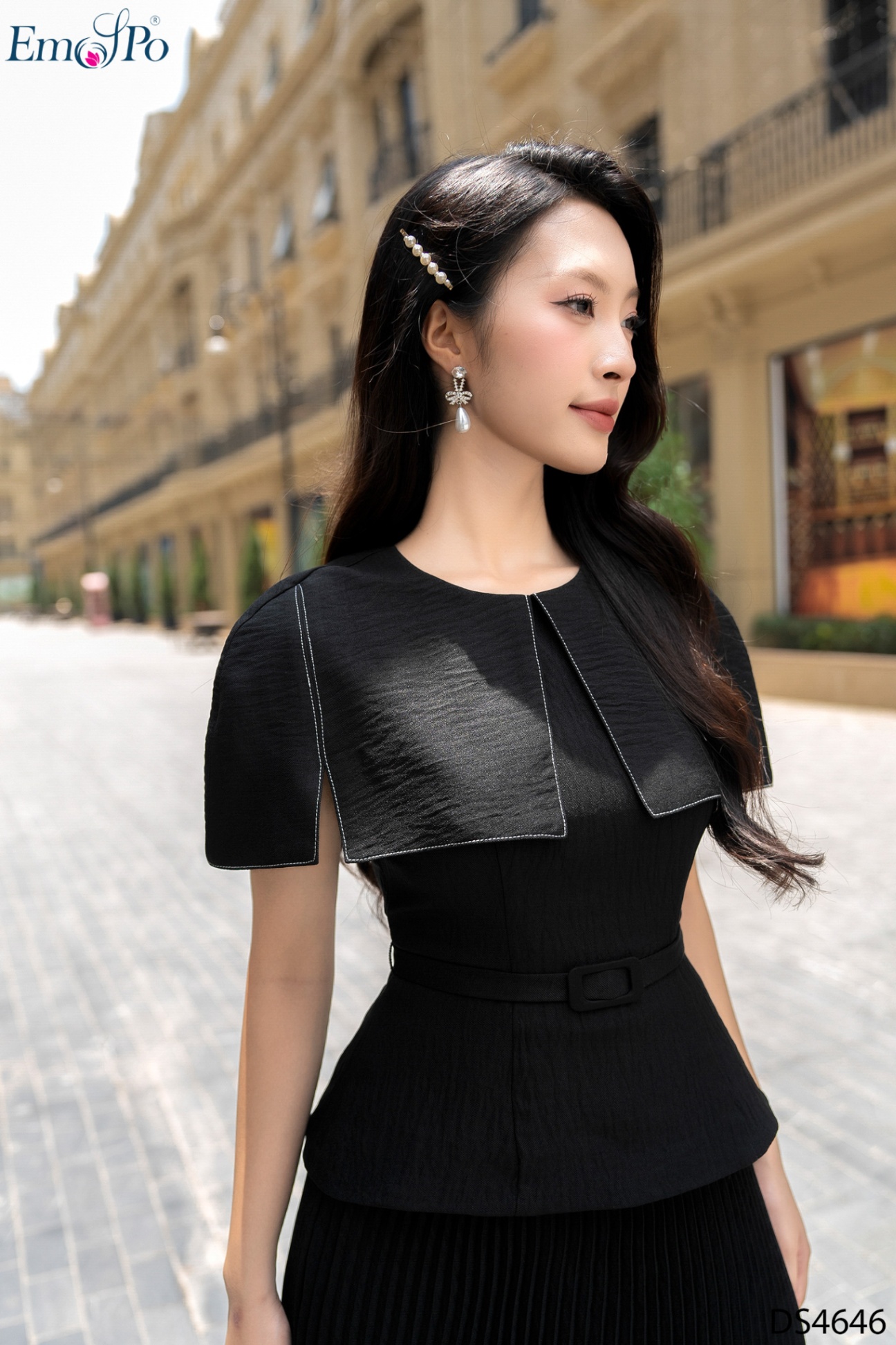 Đầm dáng peplum, chân dập ly đuôi cá, đai rời