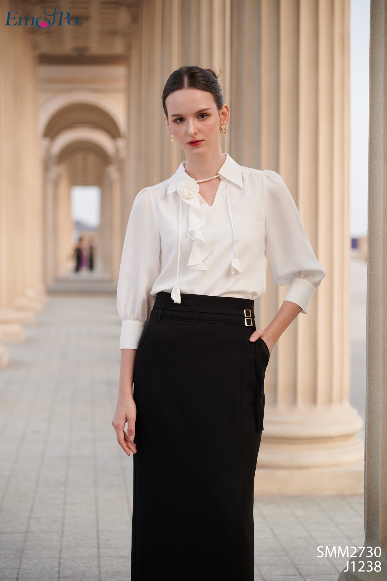 Juyp ôm dáng dài, xẻ trước, cạp cao, 2 đai - liền và rời