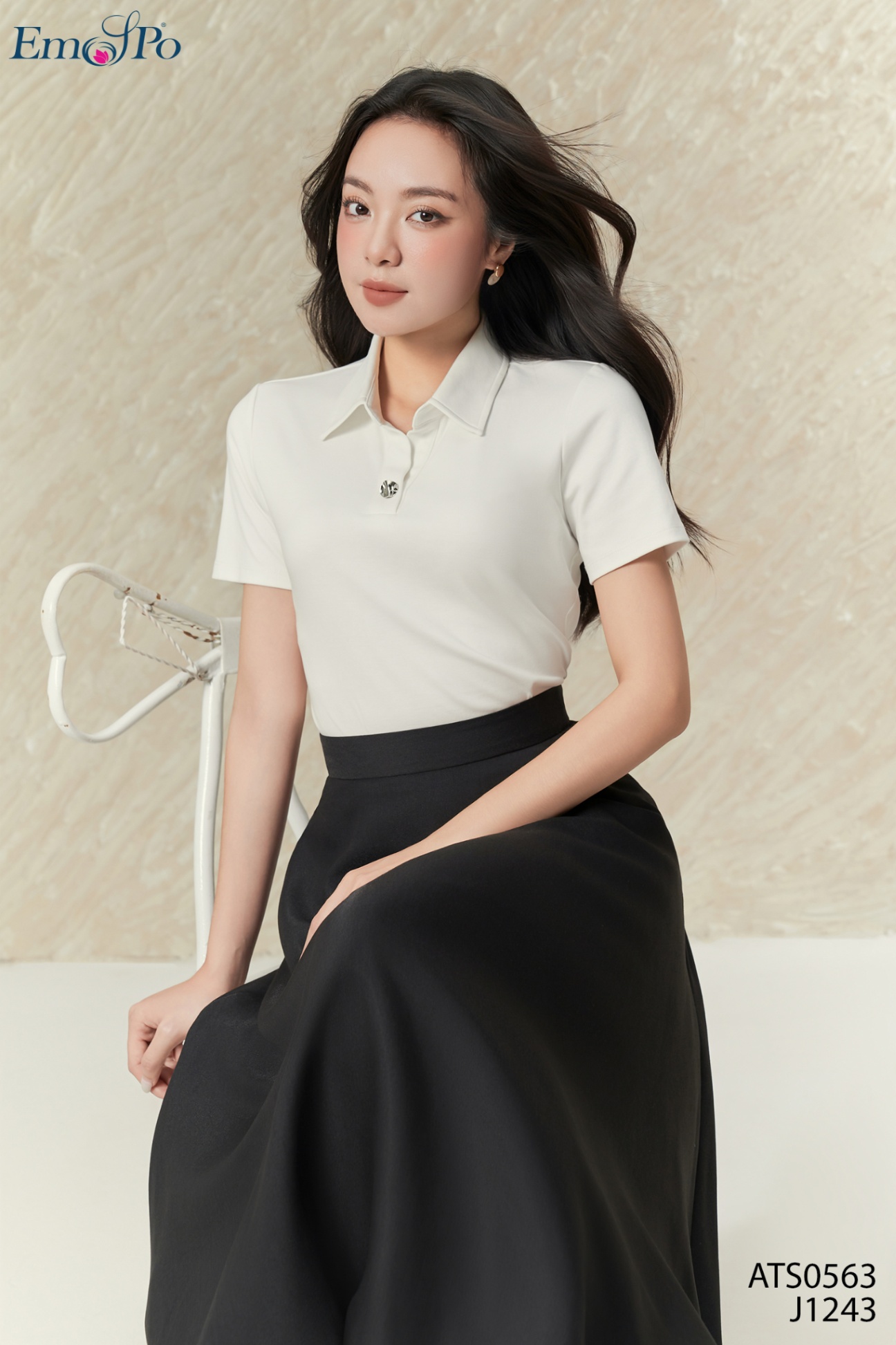 Juyp xòe bồng dài, kéo khóa sau