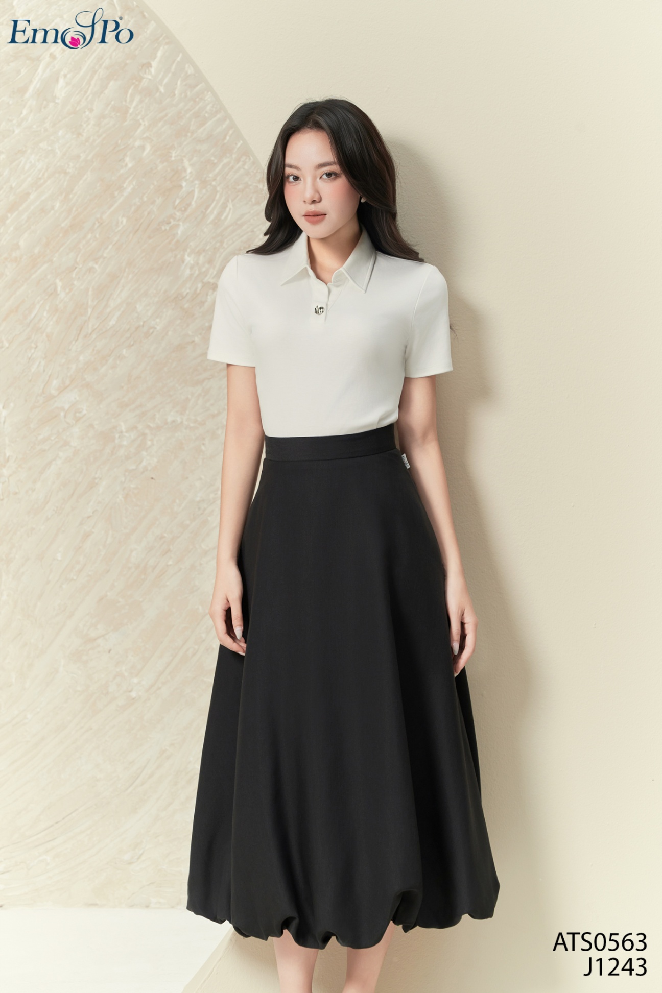 Juyp xòe bồng dài, kéo khóa sau
