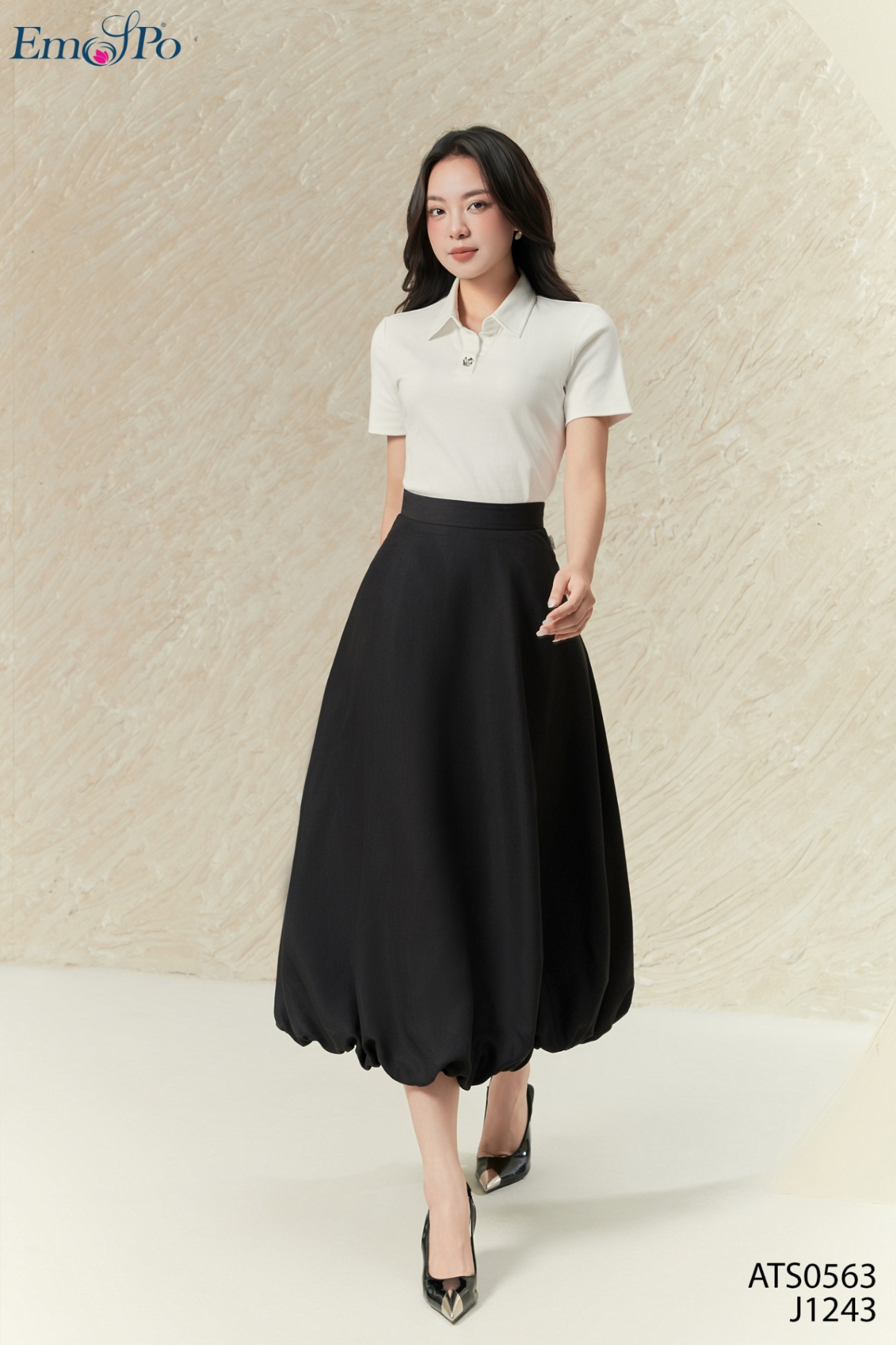 Juyp xòe bồng dài, kéo khóa sau