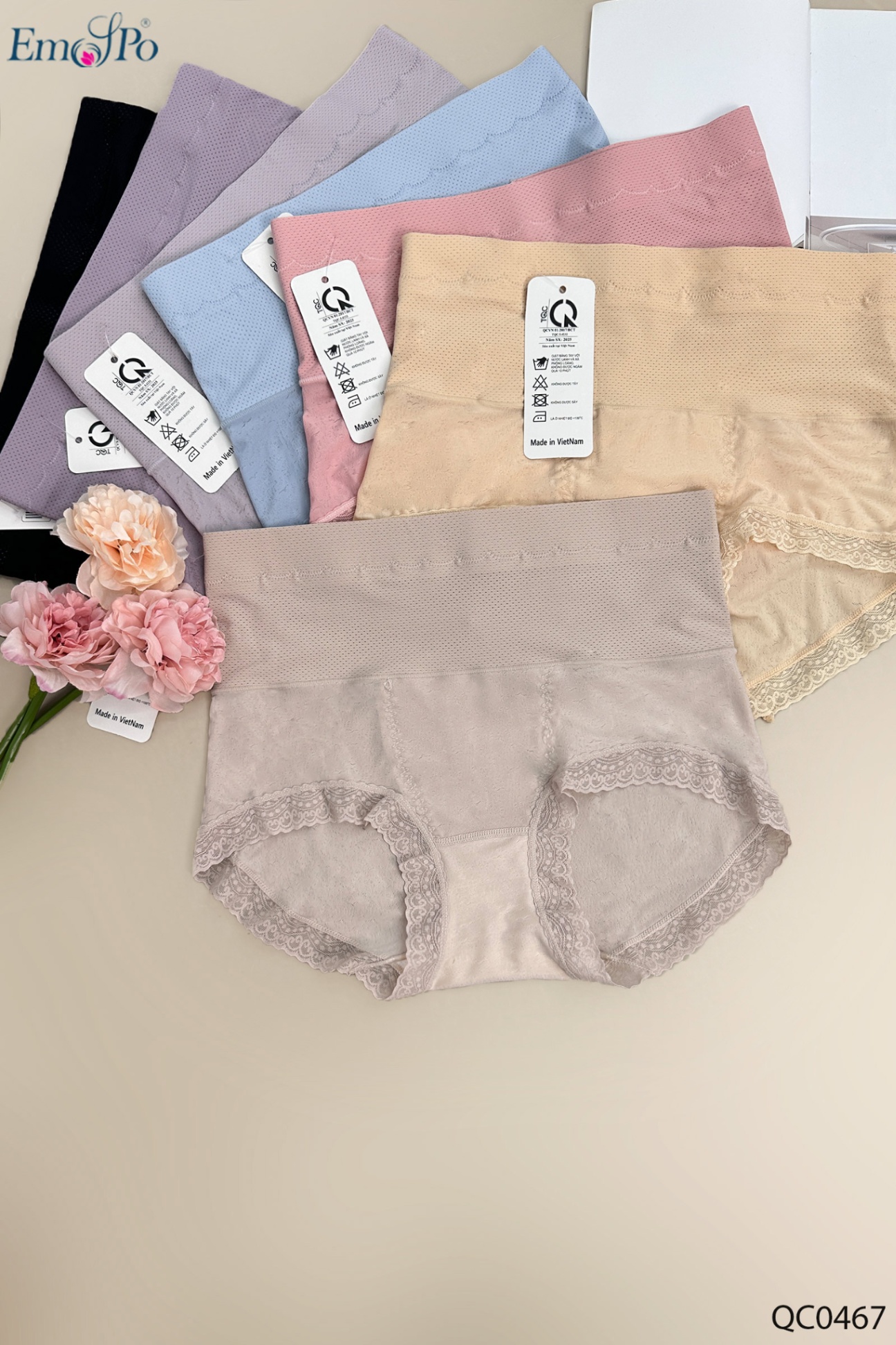 QC0467 - Quần lót cotton cạp cao, gấu ren hoa