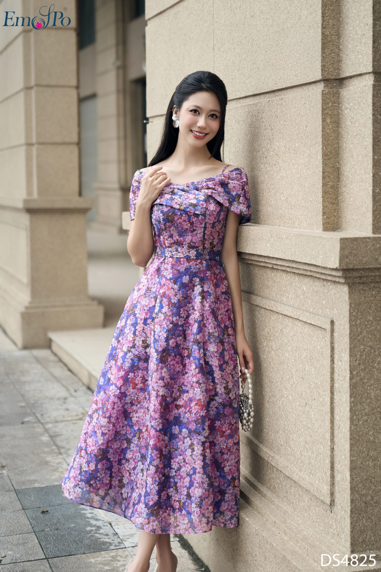 Đầm hoa xòe 2 dây, trễ vai, đai rời