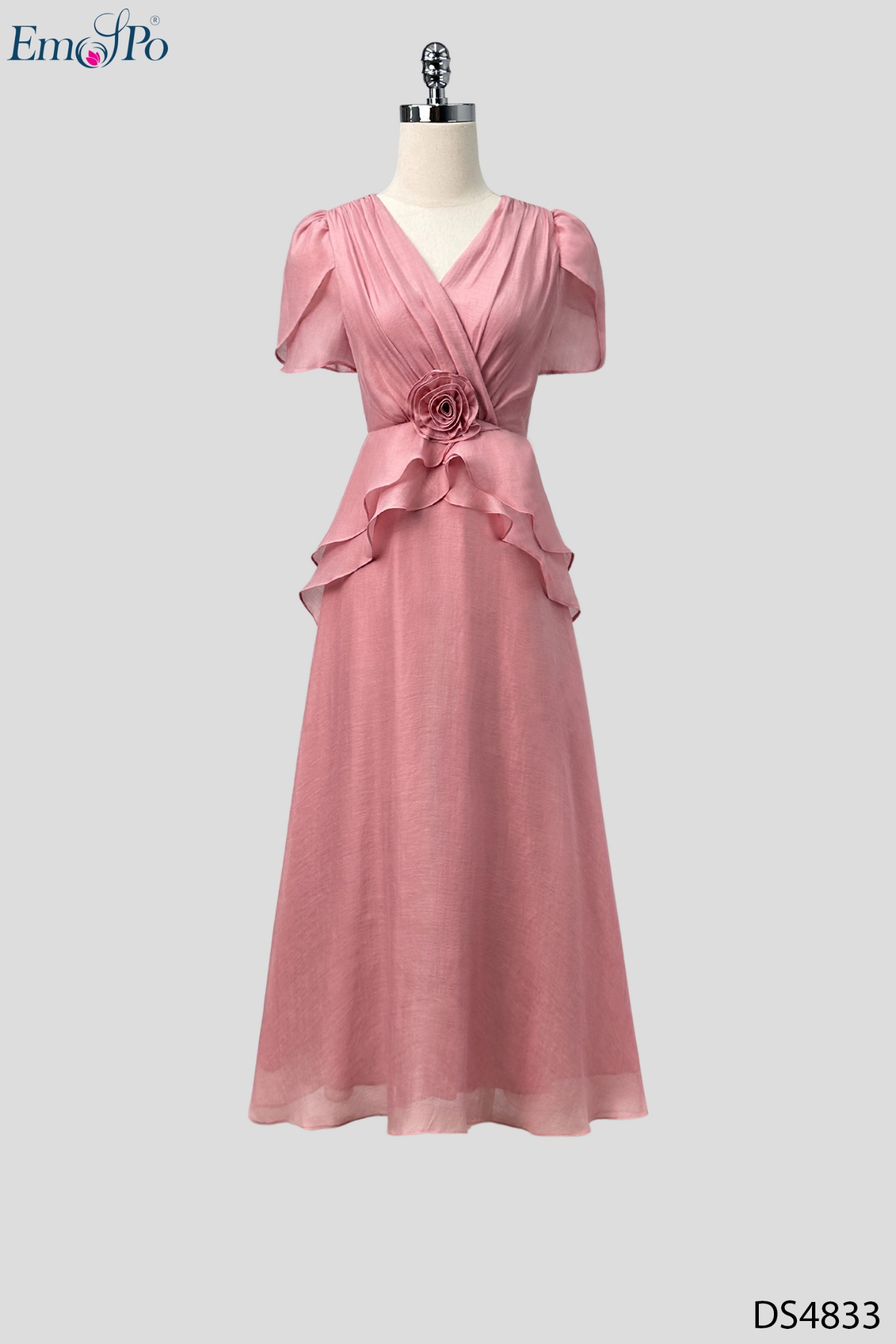 Đầm xòe, cổ tim, dáng peplum bèo đính hoa, tay cánh tiên