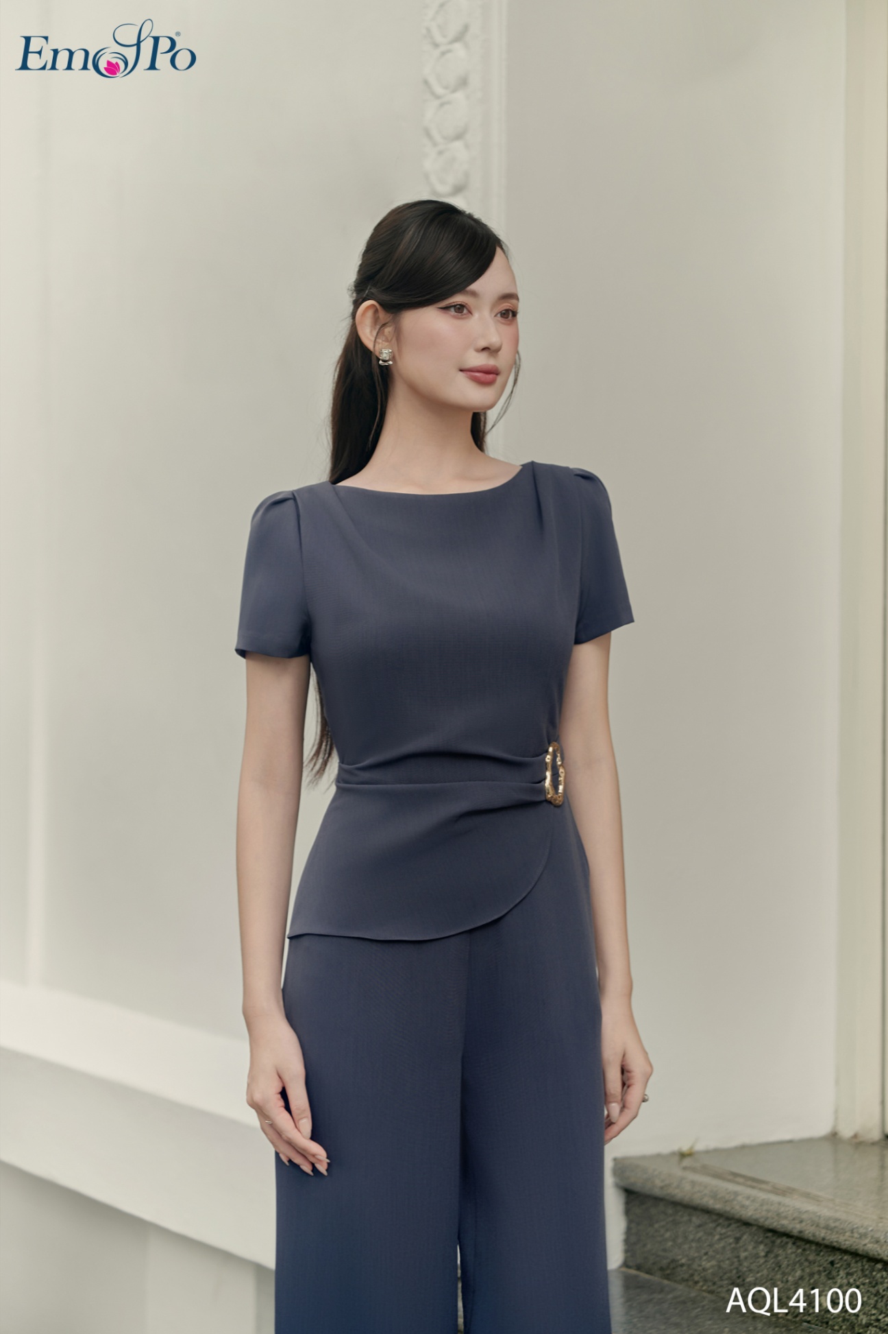Jumpsuit dáng peplum, quần suông, eo luồn trang trí