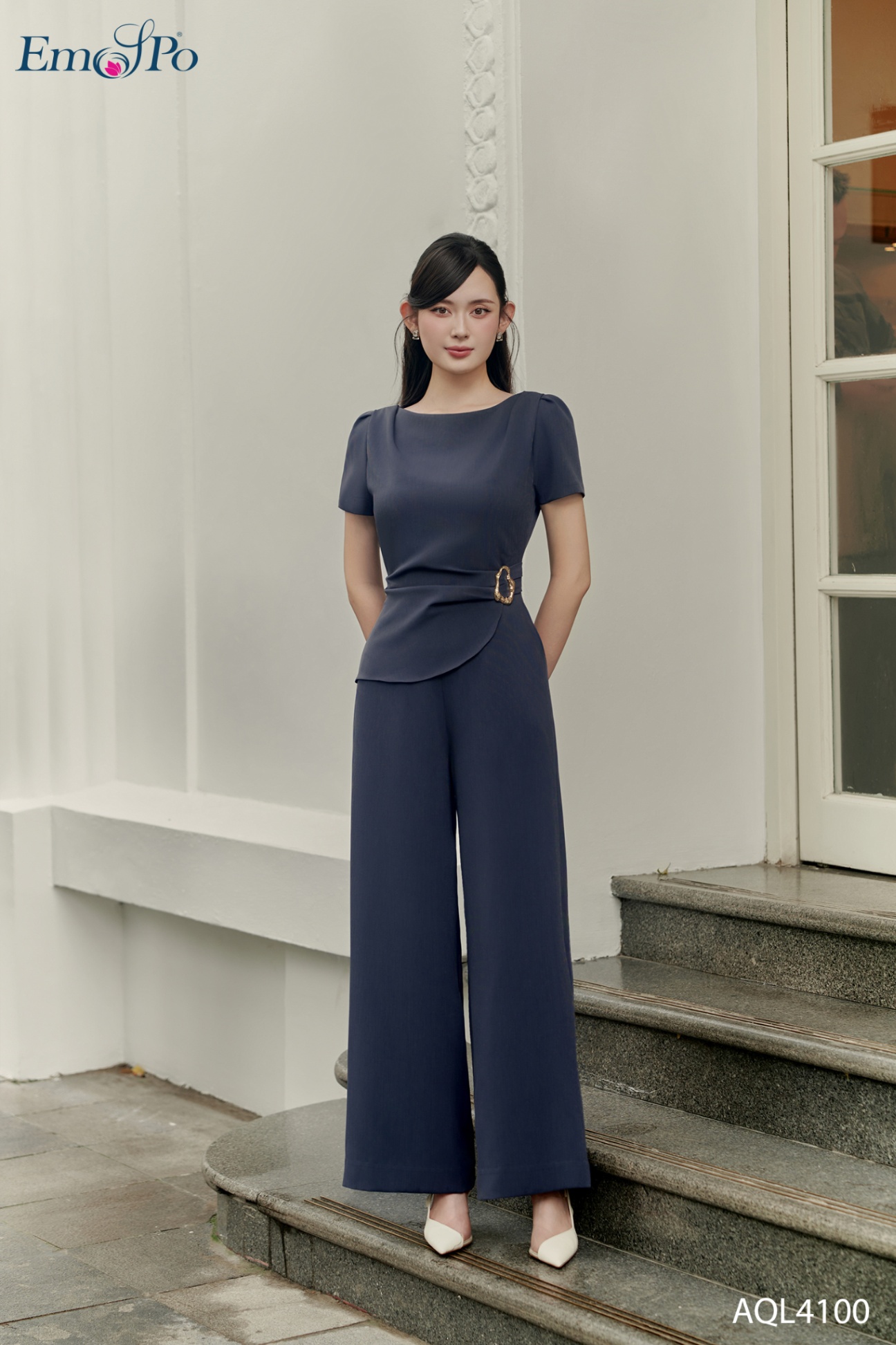 Jumpsuit dáng peplum, quần suông, eo luồn trang trí