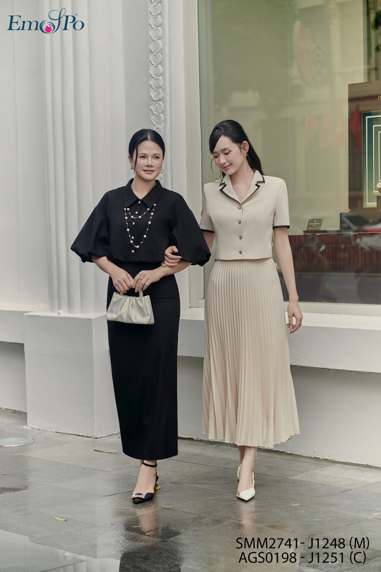 Sơ mi dáng bí lửng, cổ bẻ nhọn, cài khuy