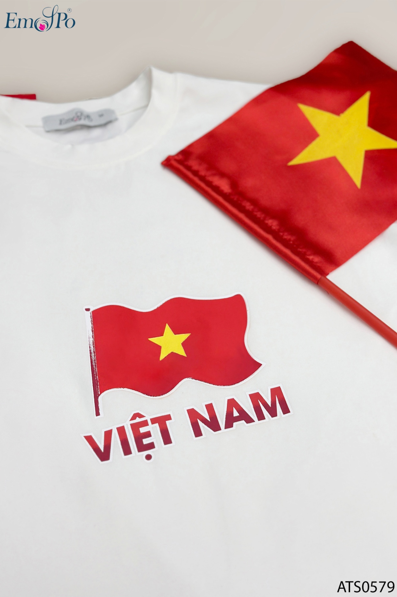 Áo thun trơn cổ tròn, in hình 