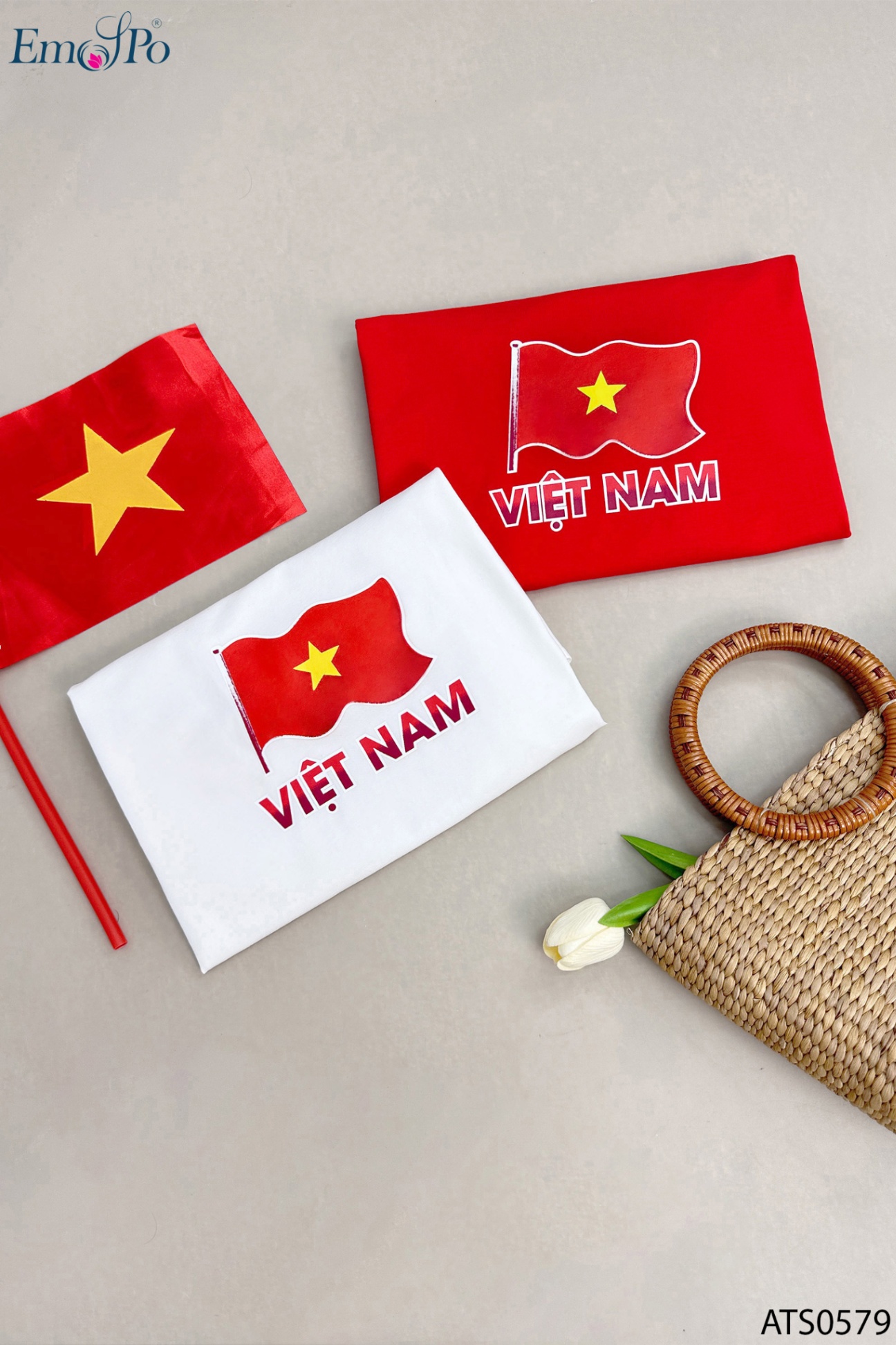Áo thun trơn cổ tròn, in hình 