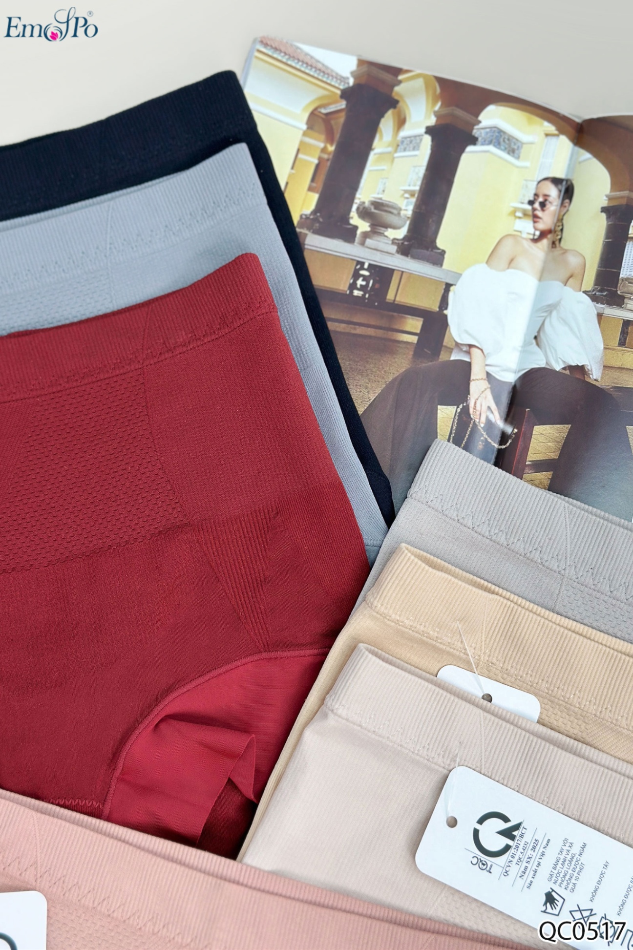 QC0517 - Quần lót trơn cotton cạp gen thấp, phối viền thun lạnh