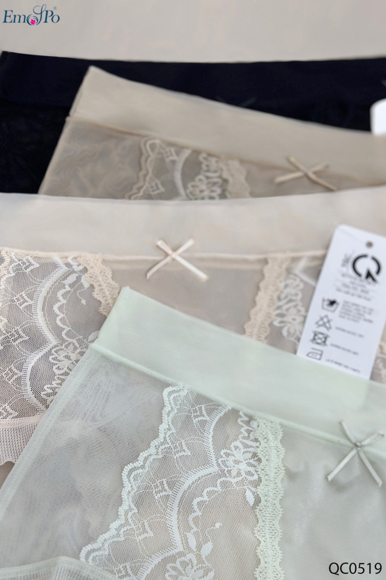 QC0519 - Quần lót ren mỏng, đính nơ