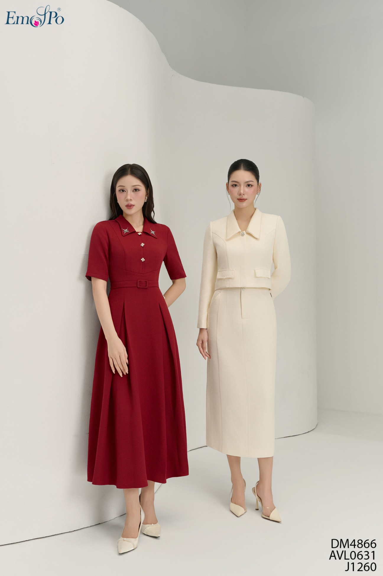 Juyp ôm xẻ sau, túi chéo 2 bên, đi bộ AVL0631