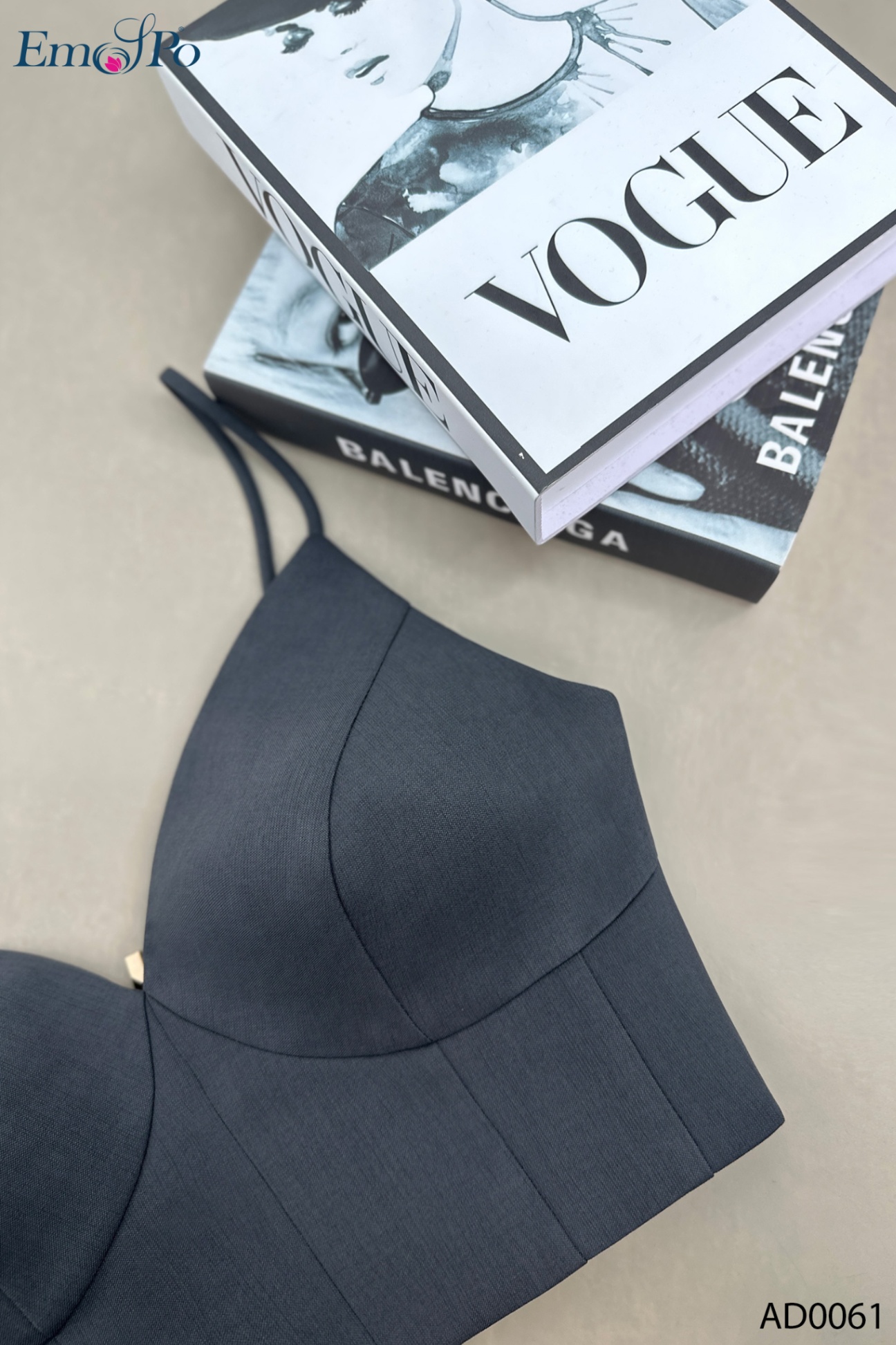 Áo vest dáng lửng, cổ bẻ ve, túi cơi 2 bên, đi bộ AD0061 & QL1384