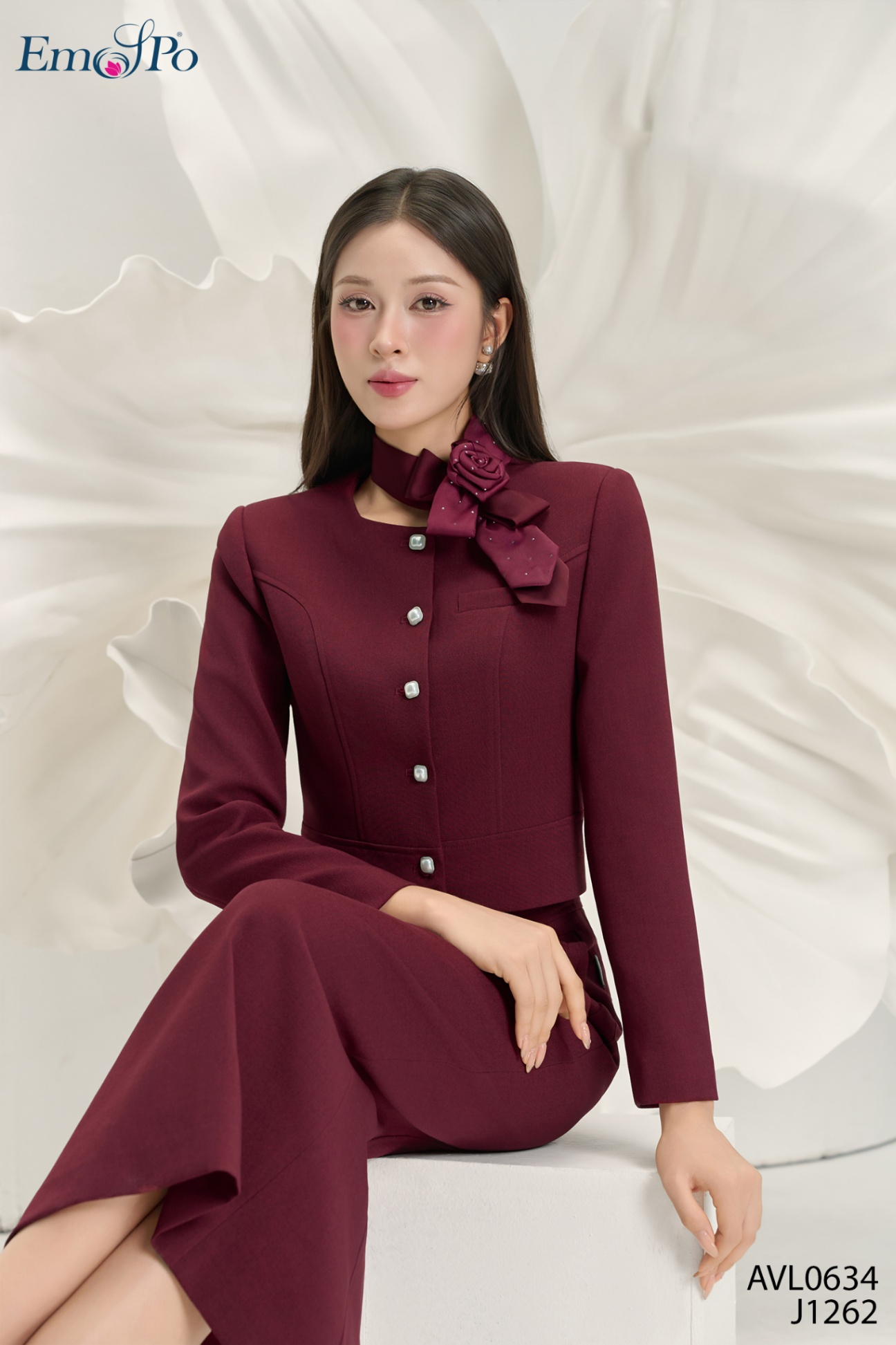 Juyp ôm, cạp cao, túi 2 bên, đi bộ AVL0634