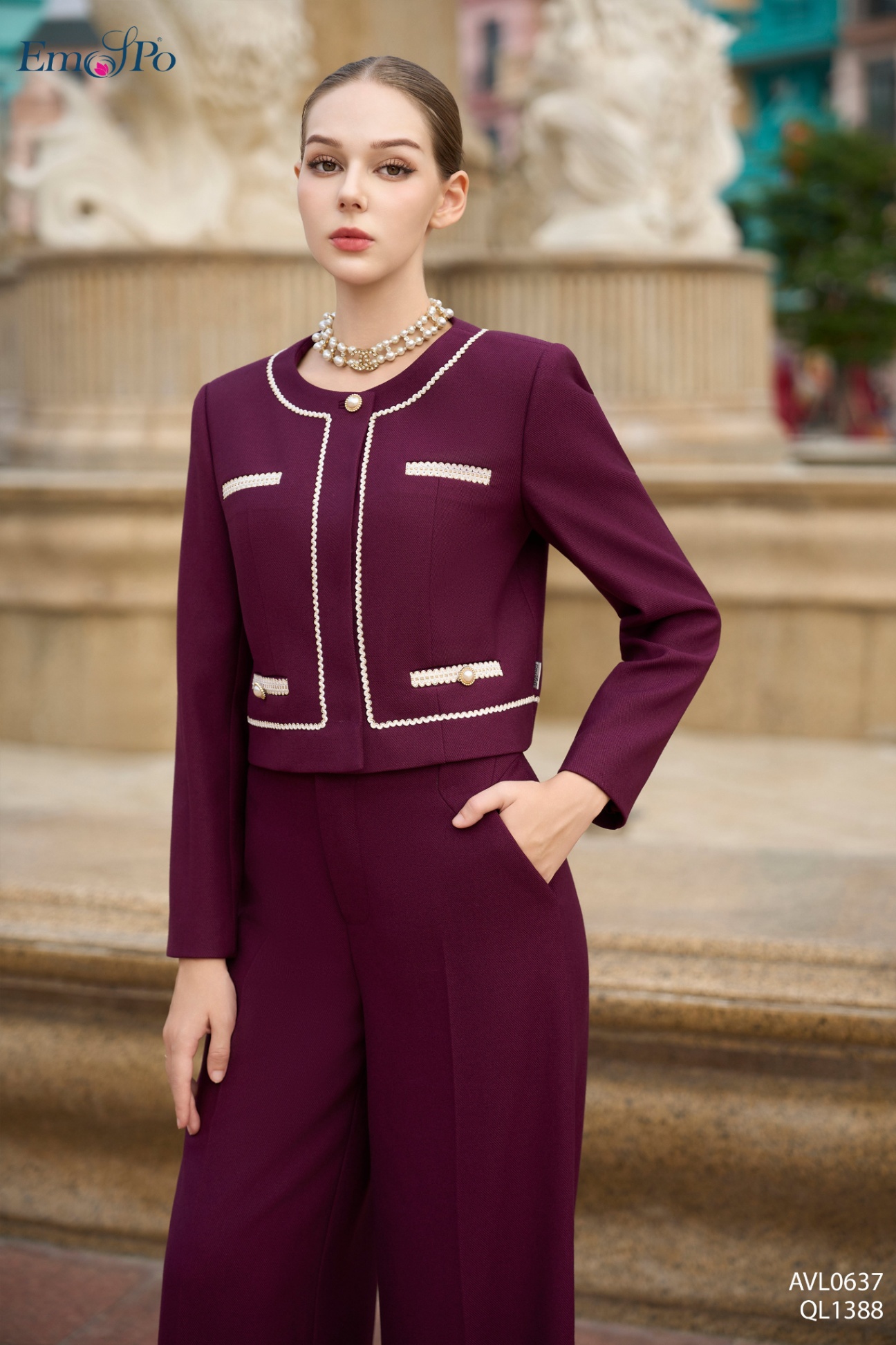 Áo vest cổ tròn, viền ren, cài giấu khuy, đi bộ QL1388