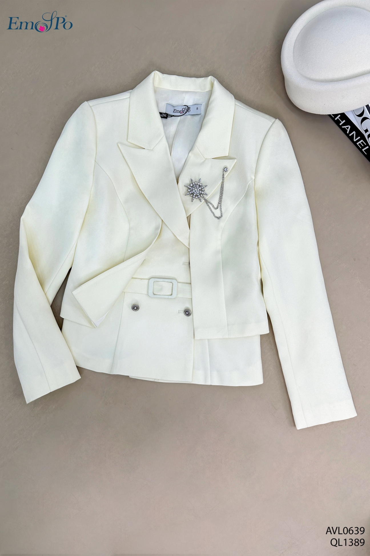 Áo vest cài giao khuy, giả gile và khoác ngài, cài đá, đai rời, đi bộ QL1389