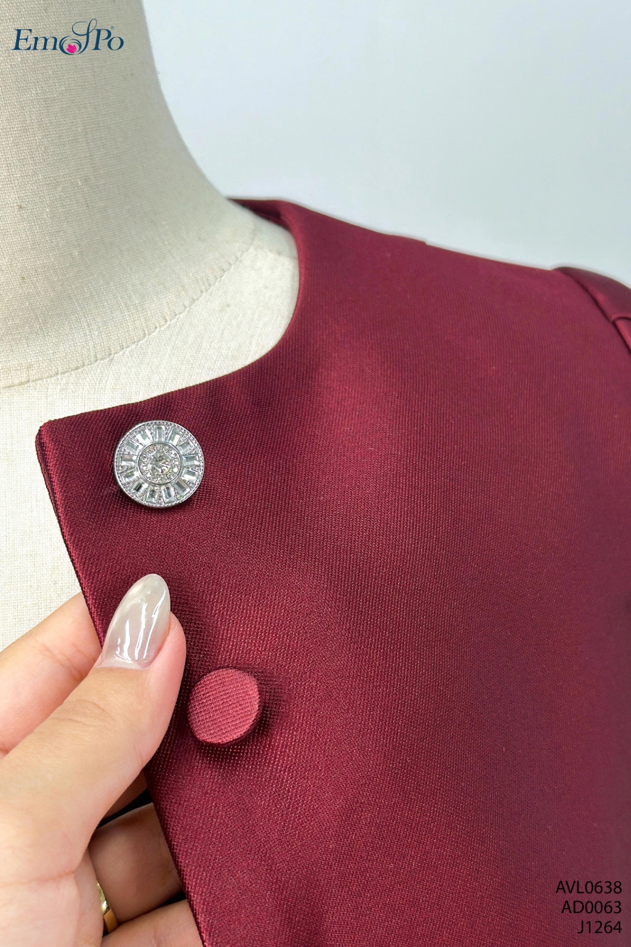 Áo vest dáng lửng, cổ tròn cài cúc đá, nẹp giấu cúc, đi bộ AD0063 & J1264