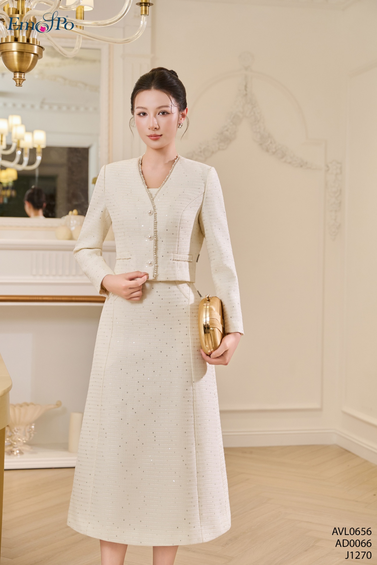 Juyp A cạp cao, đi bộ AVL0656 & AD0066