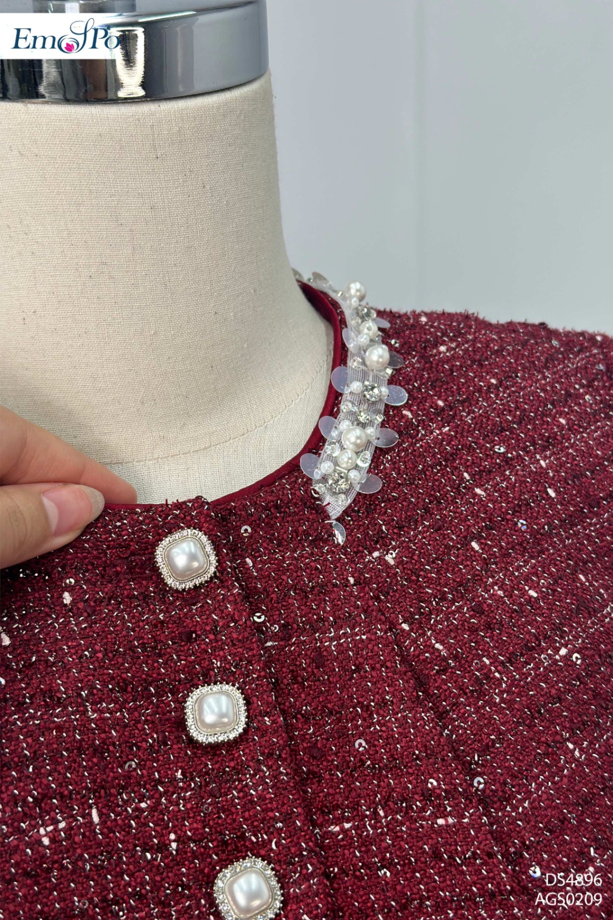 Đầm 2 dây cổ vuông, chiết ly eo, đi bộ AGS0209