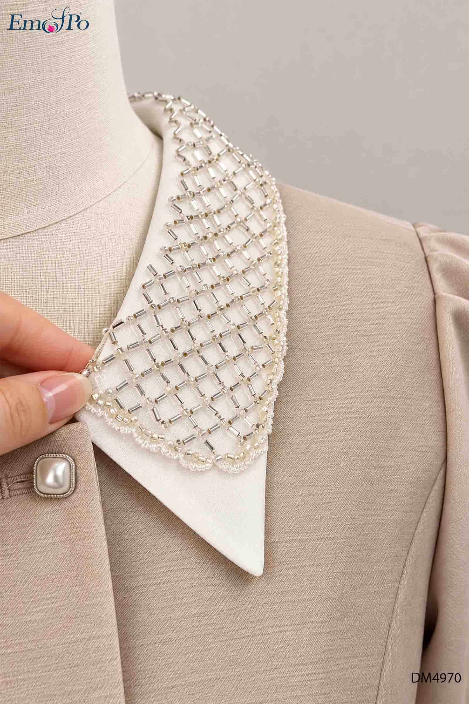 Đầm A dáng peplum, cổ bẻ phối màu kẹp lưới đính cườm, cài giao 2 hàng khuy