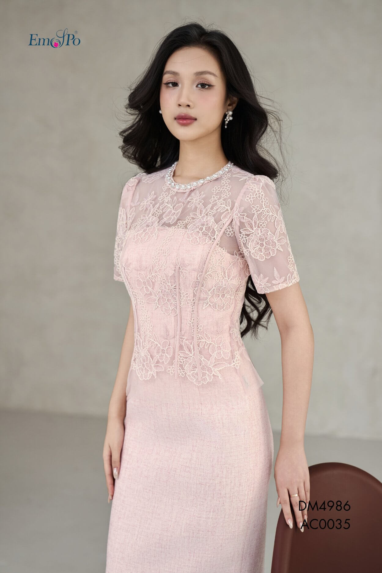 Đầm ôm cúp ngực, xẻ sau, đi kèm AC0035