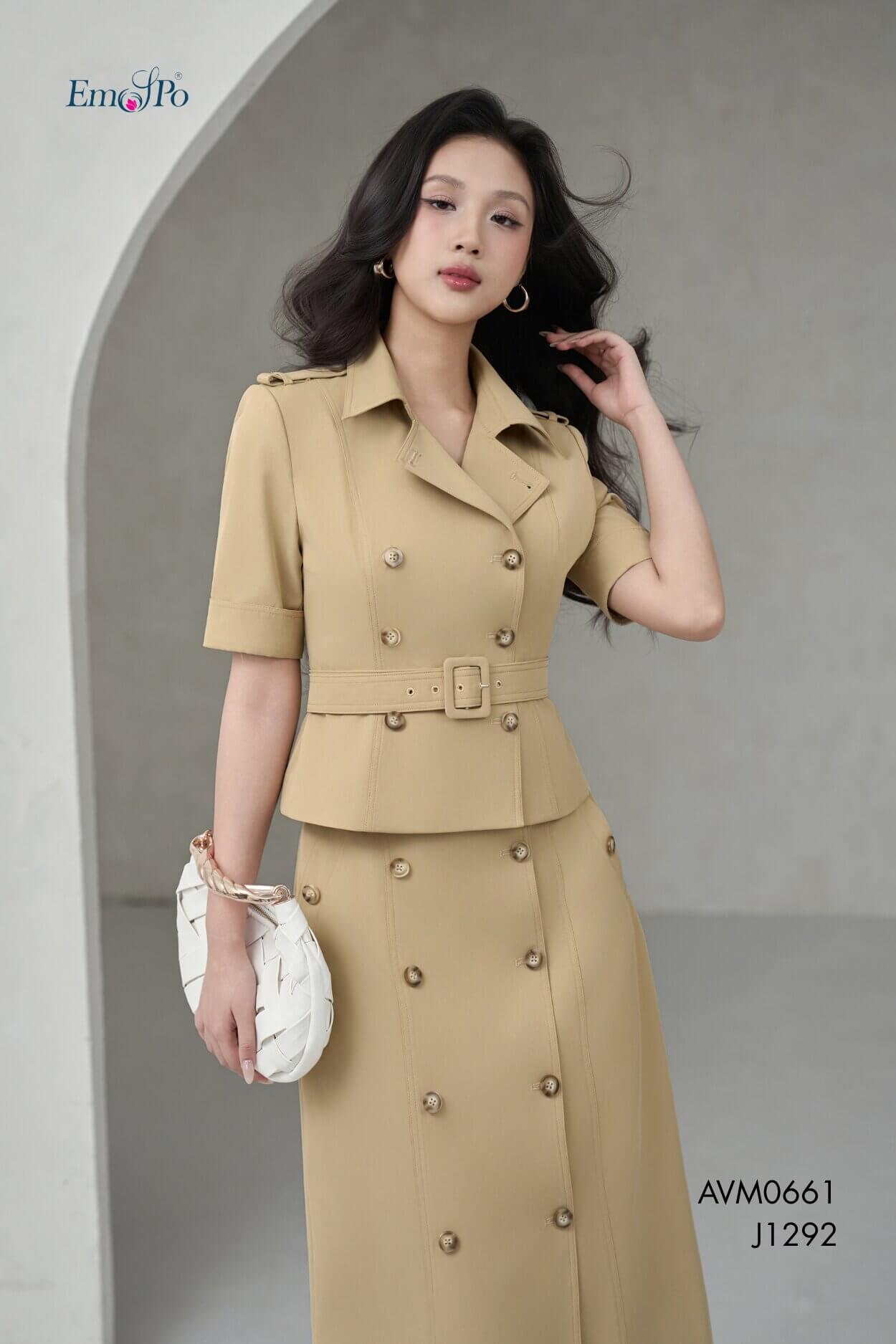 Juyp A, cài 2 hàng khuy, túi 2 bên, đi bộ AVM0661