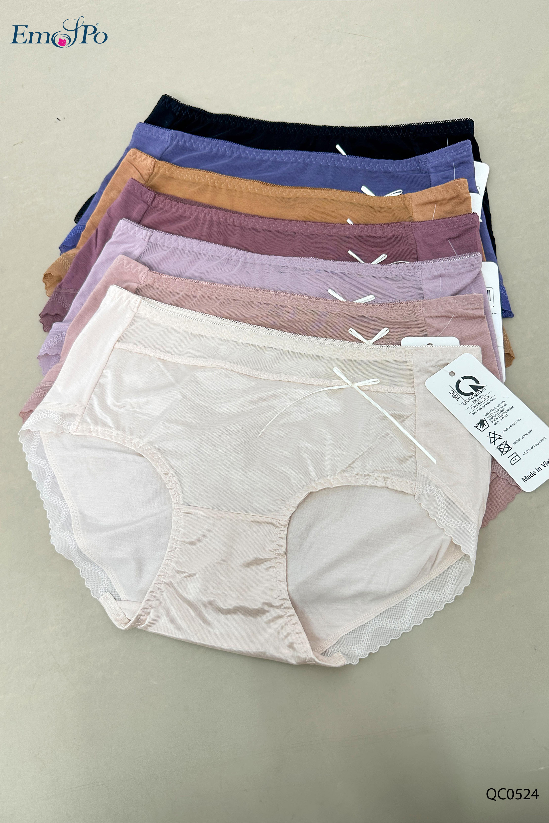 QC0524 - Quần lót cotton phối ren và lụa bóng, đính nơ