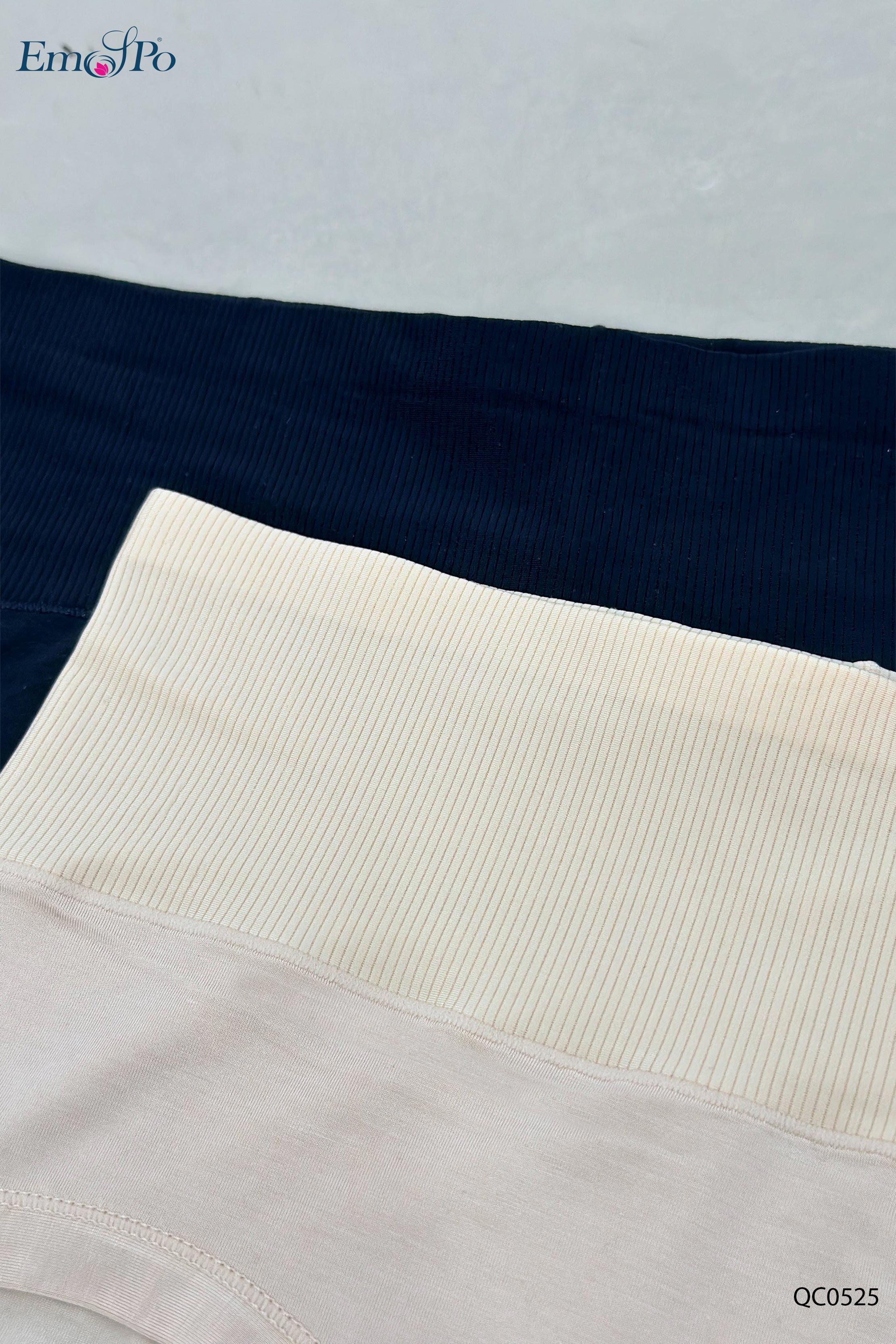 QC0525 - Quần lót cotton trơn, cạp tăm