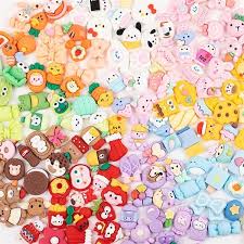 1 cái charm dán hoạt hình 1982