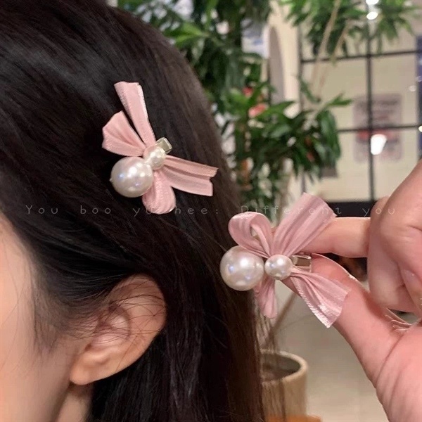 Kẹp mỏ vịt nơ ngọc nhỏ 2217