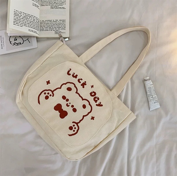 Túi tote gấu luck day 66