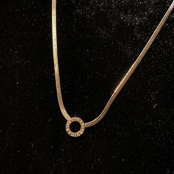 Vòng cổ titan mạ màu hồng mặt bulgari 731