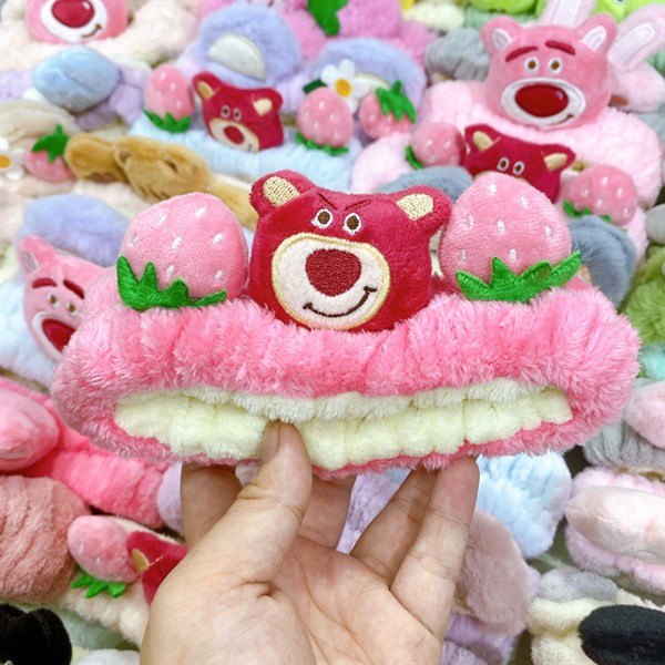Băng đô bông gấu dâu lotso 44