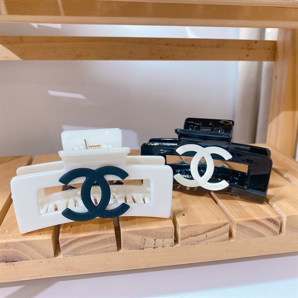 Gắp dọc rỗng chanel 1391