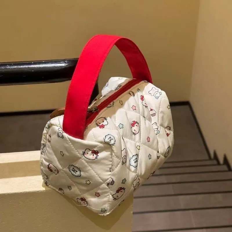 Túi đựng tiện ích kitty phao 645