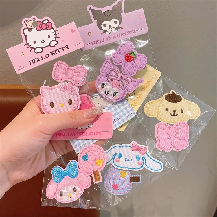 Set 2 miếng dán mái bé 1600